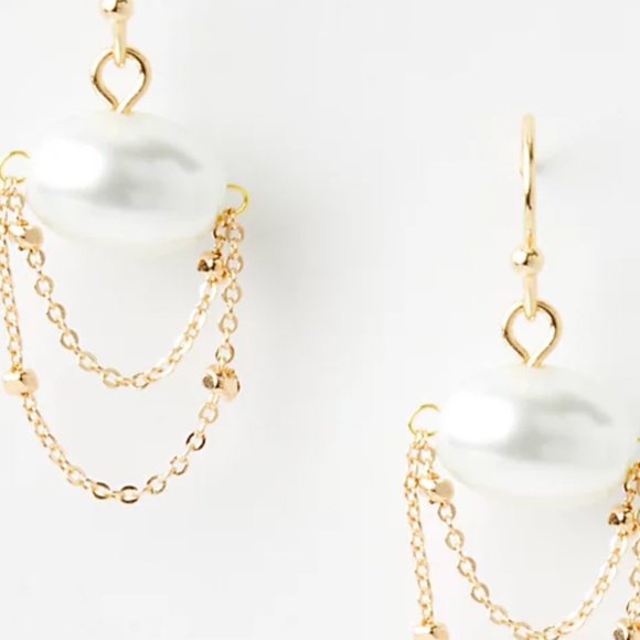 LOFT Jewelry - LOFT Freshwater Pearl Chain Drop Earrings, NWT